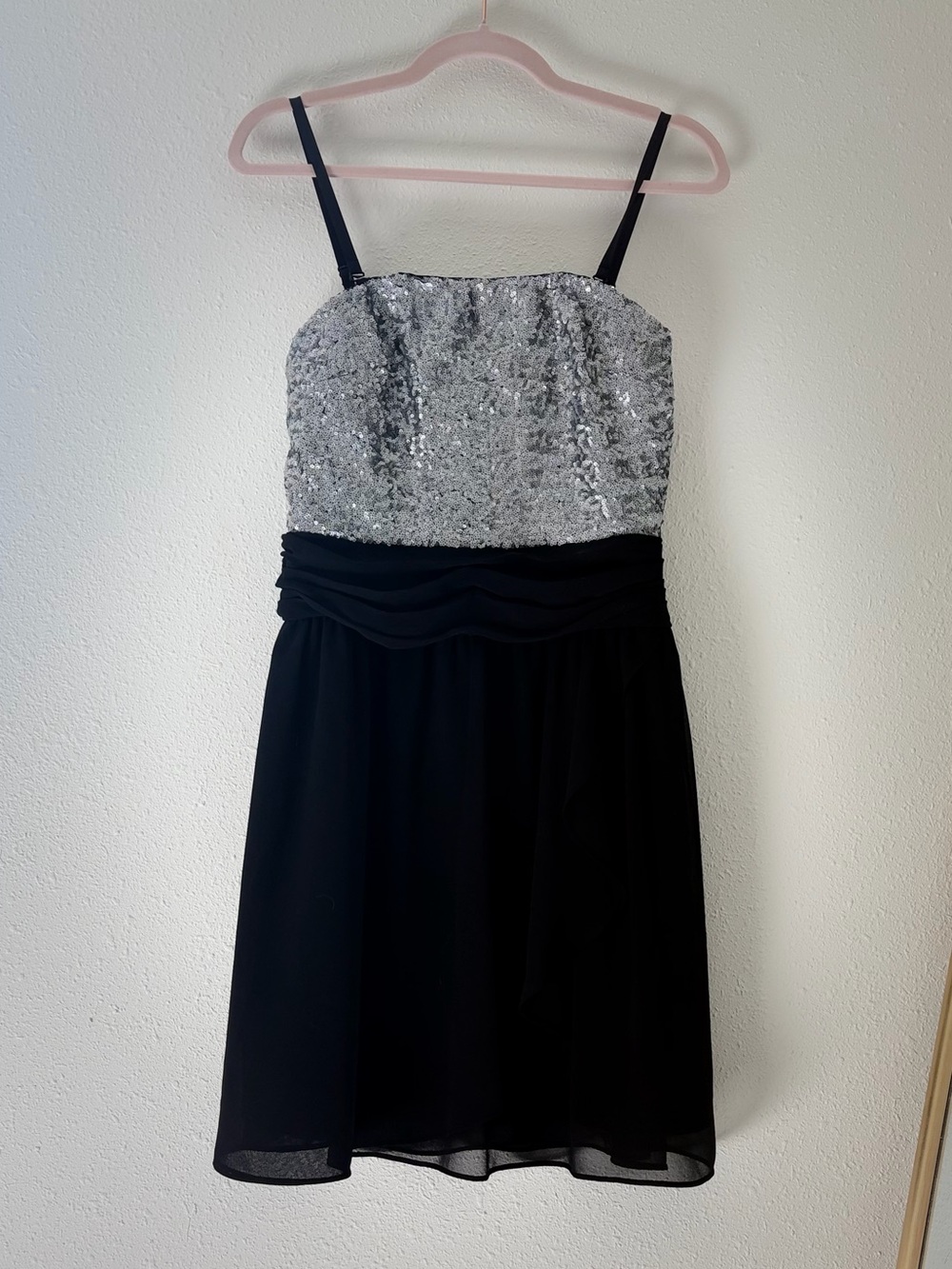 Black and Silver Sequin Top Express A Line Cocktail Dress Size 8 Strapless